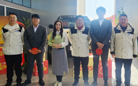 从校园到职场，母校关怀不断线|呼和浩特万通校领导赴鄂尔多斯慰问就业学子